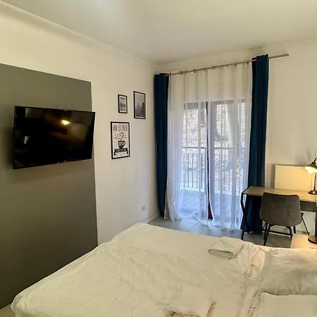 Premium In Lesny Zakatek Шклярська Поремба